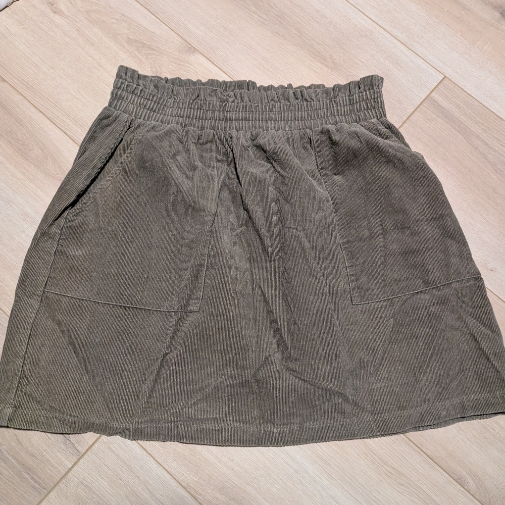 Wishlist Olive Skirt